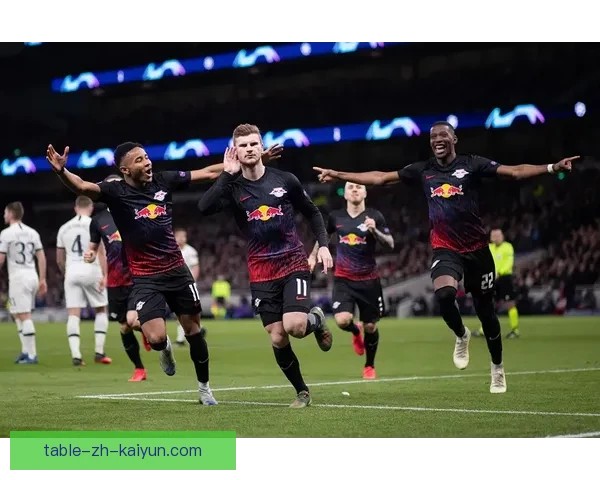 戴安拉白鹰对阵费雷曼特尔市精彩赛事全程回顾与战术分析